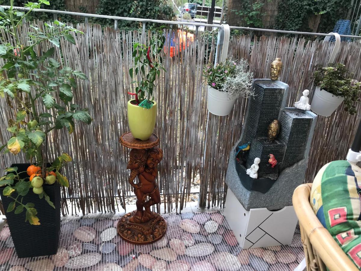 Ferienzimmer Healing Und Montuerwohnung Weissenfels Exterior foto
