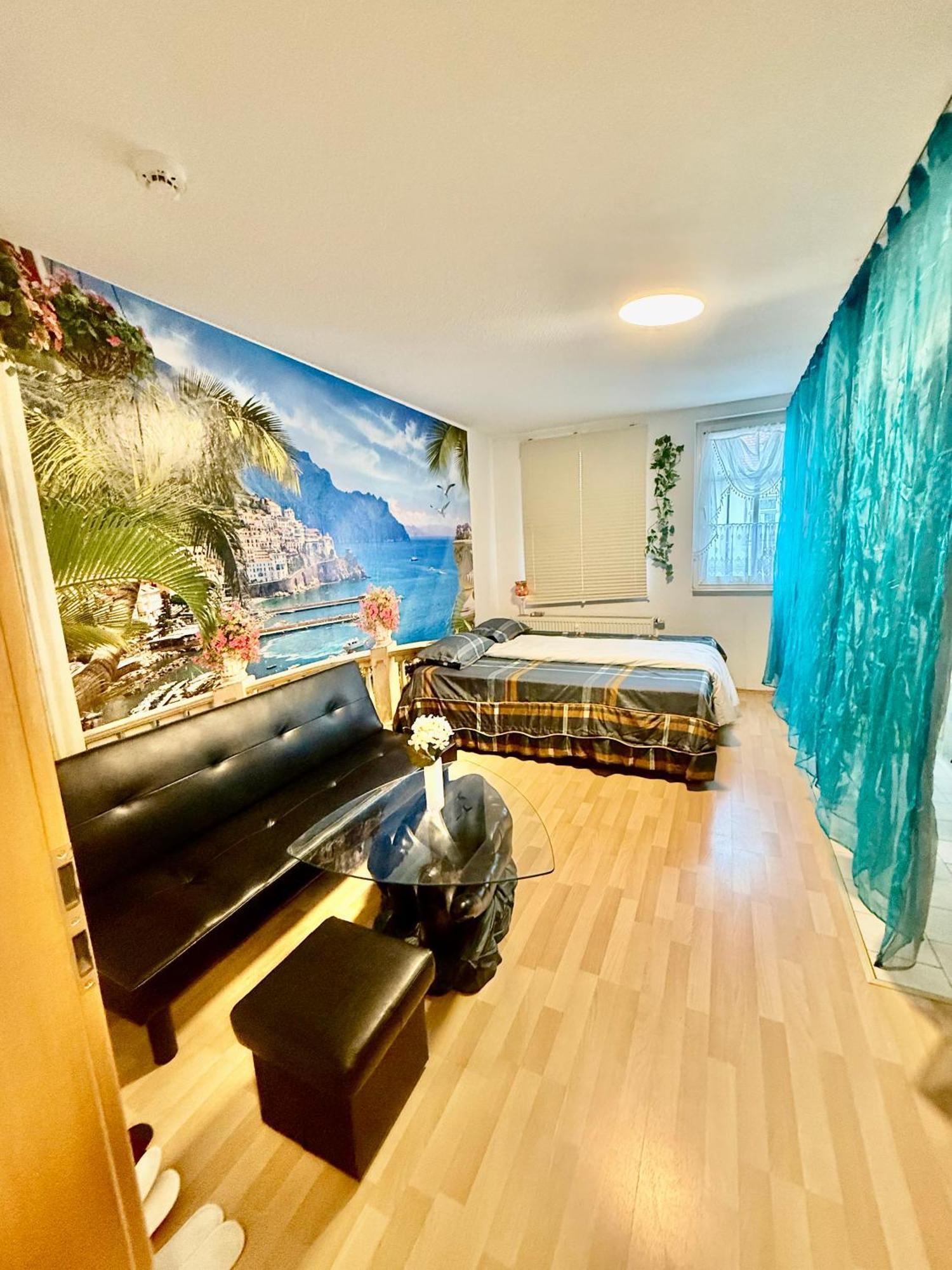 Ferienzimmer Healing Und Montuerwohnung Weissenfels Exterior foto