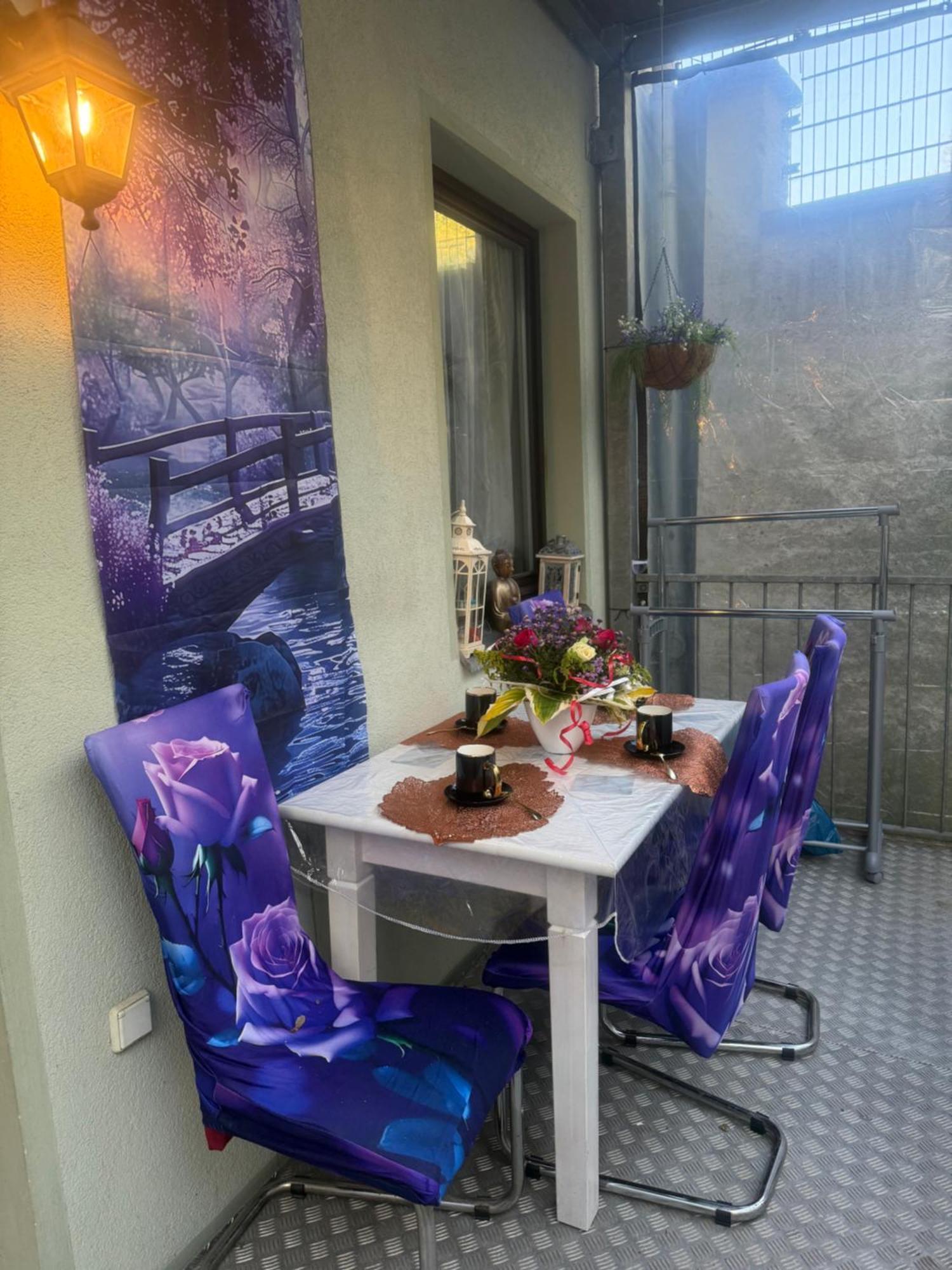 Ferienzimmer Healing Und Montuerwohnung Weissenfels Exterior foto